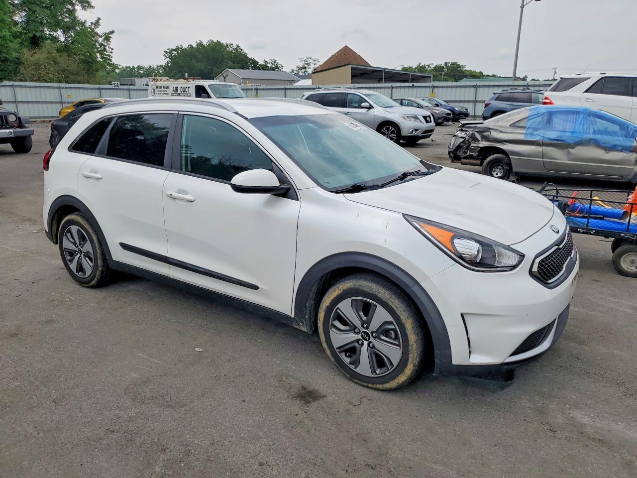 KIA NIRO LX 2018