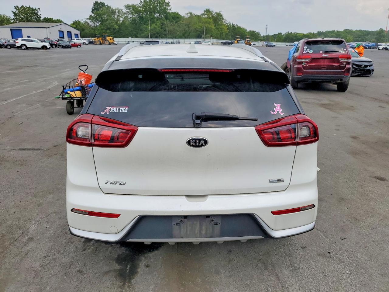 KIA NIRO LX 2018