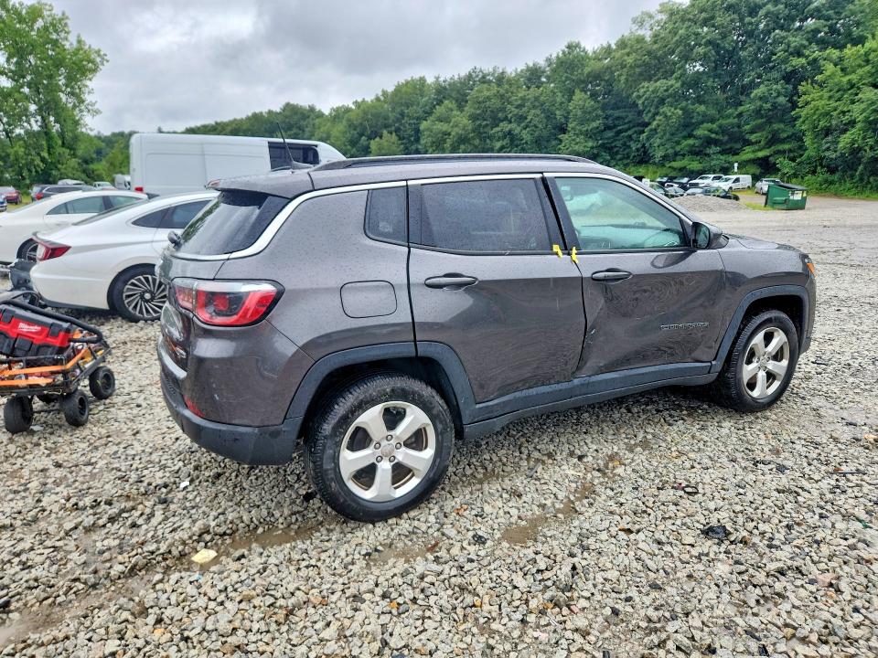JEEP COMPASS LATITUDE 2018