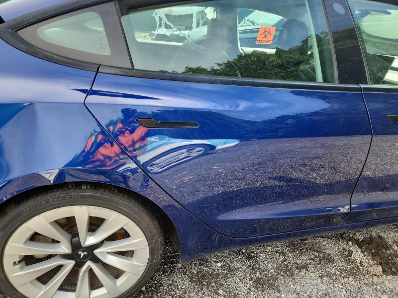TESLA MODEL 3 2022