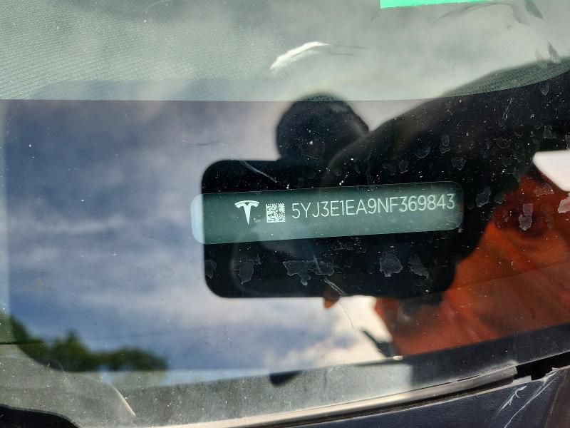 TESLA MODEL 3 2022