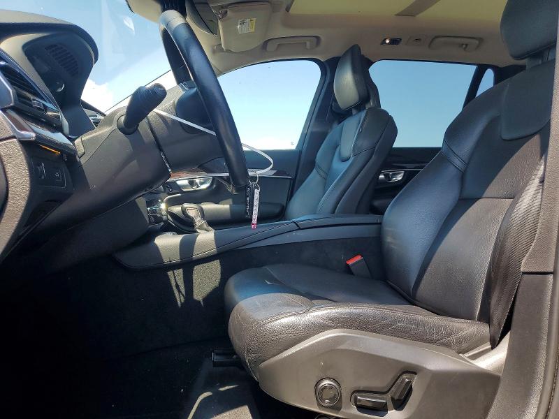 VOLVO XC90 T6 2017