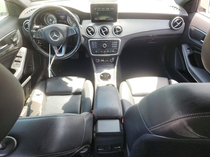 MERCEDES-BENZ GLA 250 4MATIC 2016