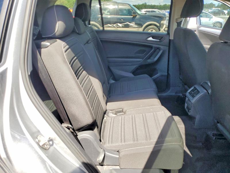 VOLKSWAGEN TIGUAN S 2022