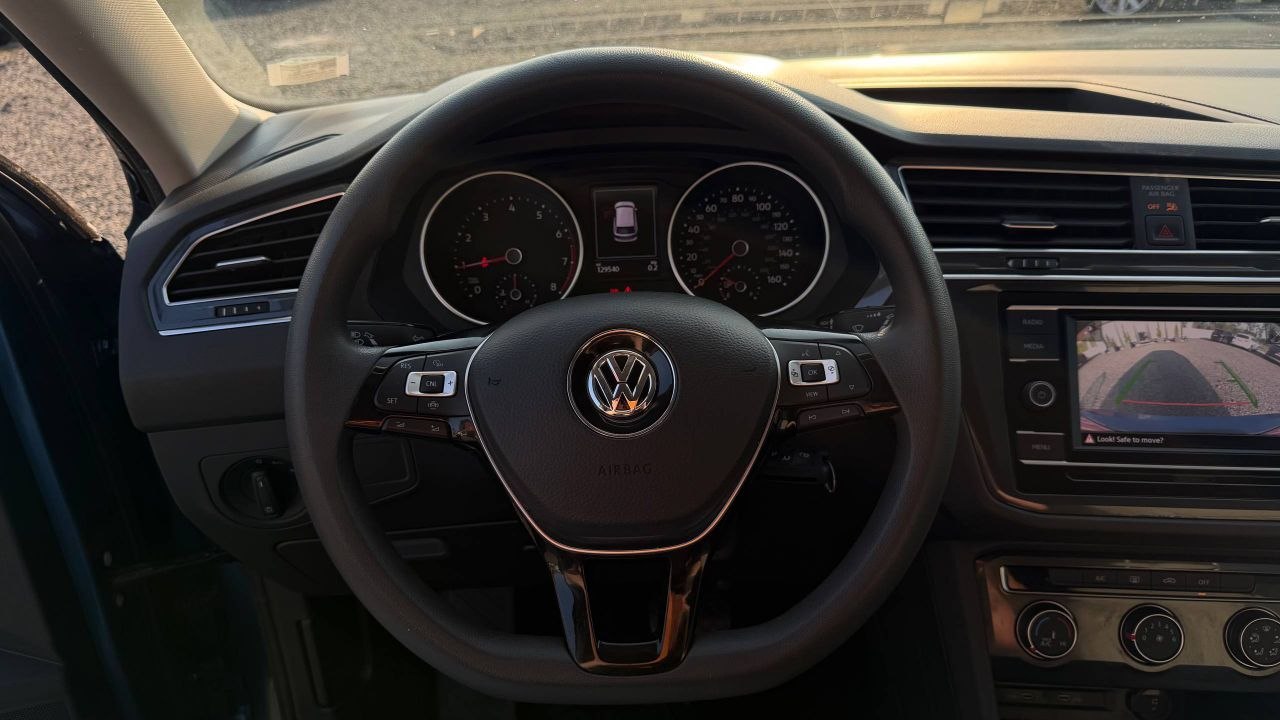 VOLKSWAGEN TIGUAN S 2020