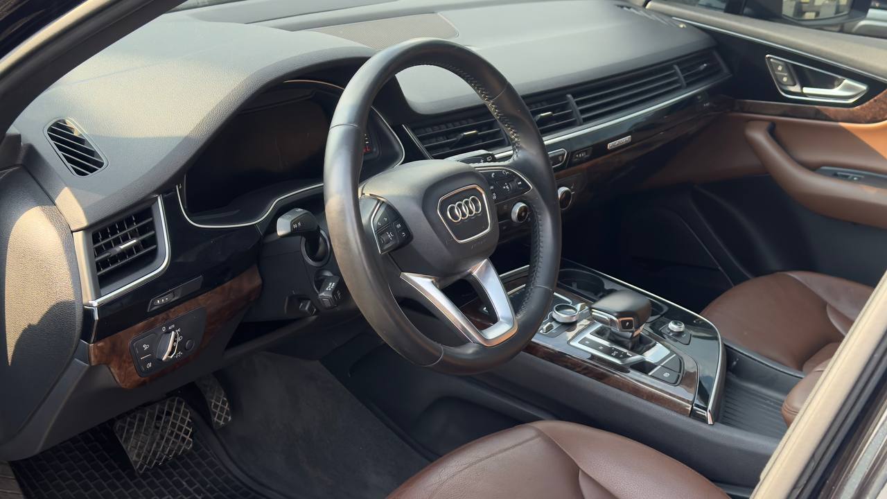Audi Q7 3.0T Premium Plus 2017