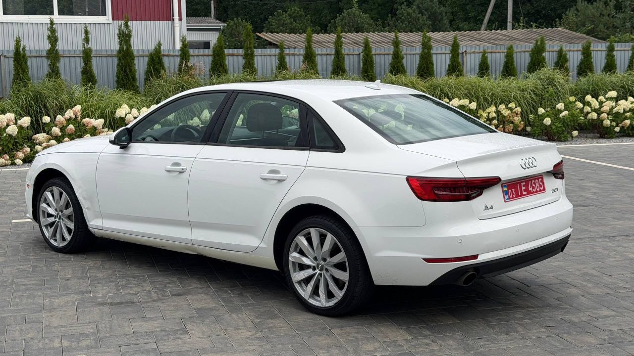 Audi A4 Premium 2016