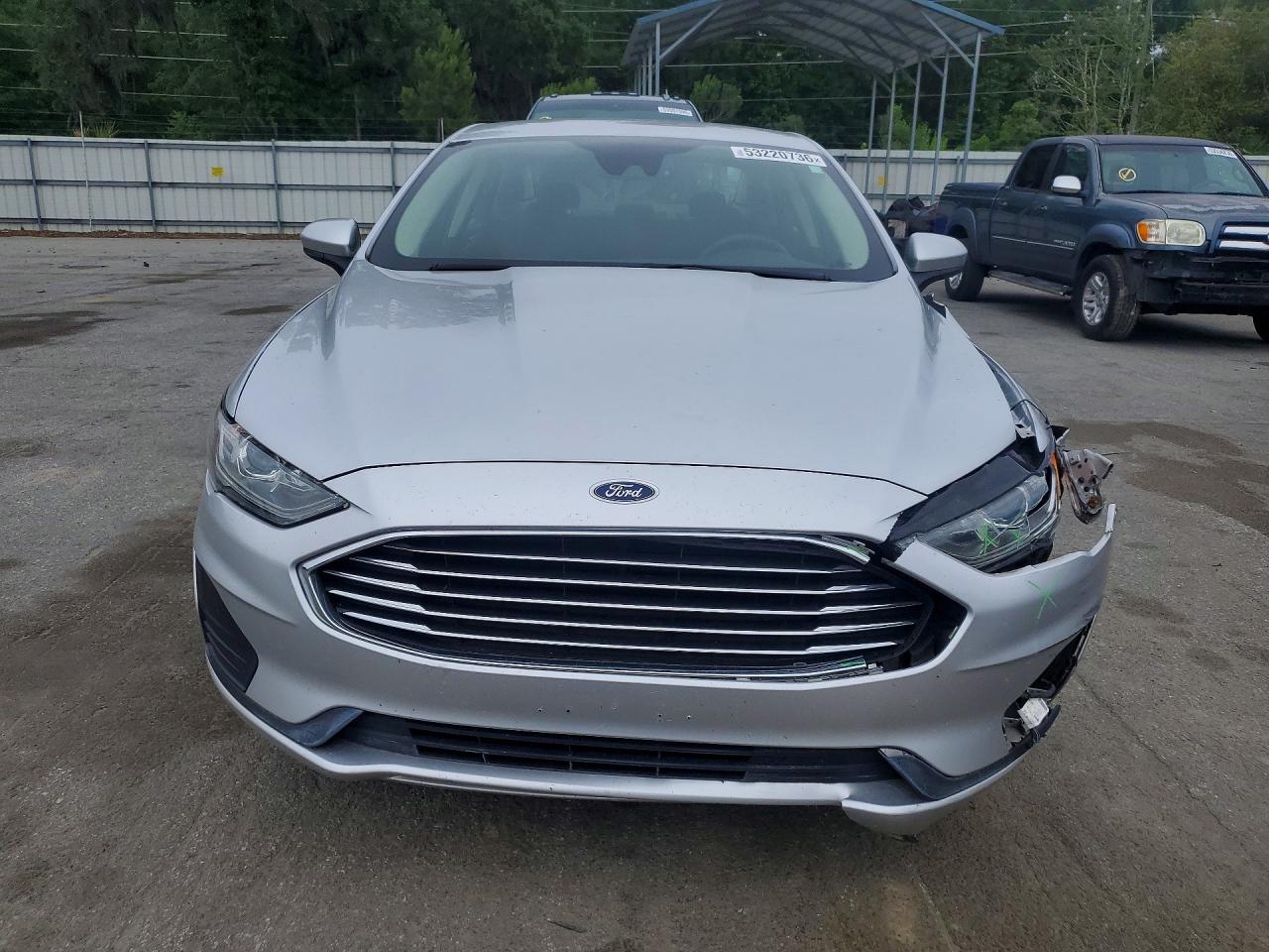 FORD FUSION SE HYBRID 2019