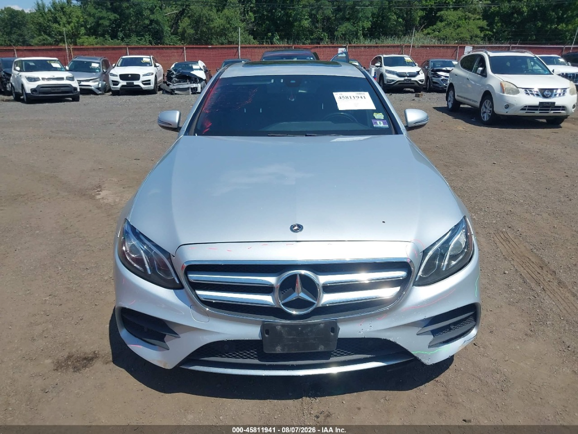 MERCEDES-BENZ E 300 4MATIC AMG LINE 2017