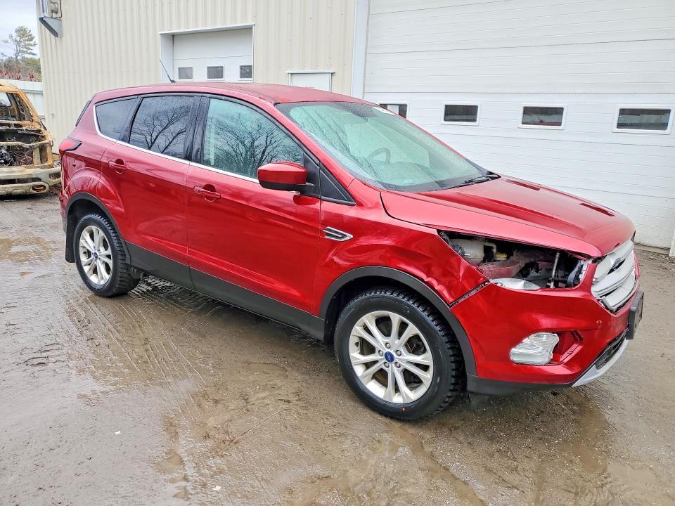 FORD ESCAPE SE 2018