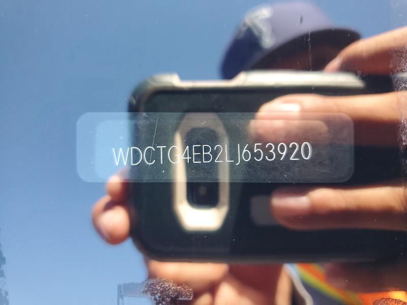 MERCEDES-BENZ GLA 250 2020