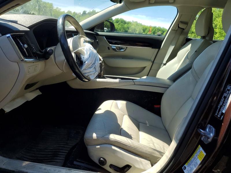 VOLVO S90 T5 MOMENTUM 2017