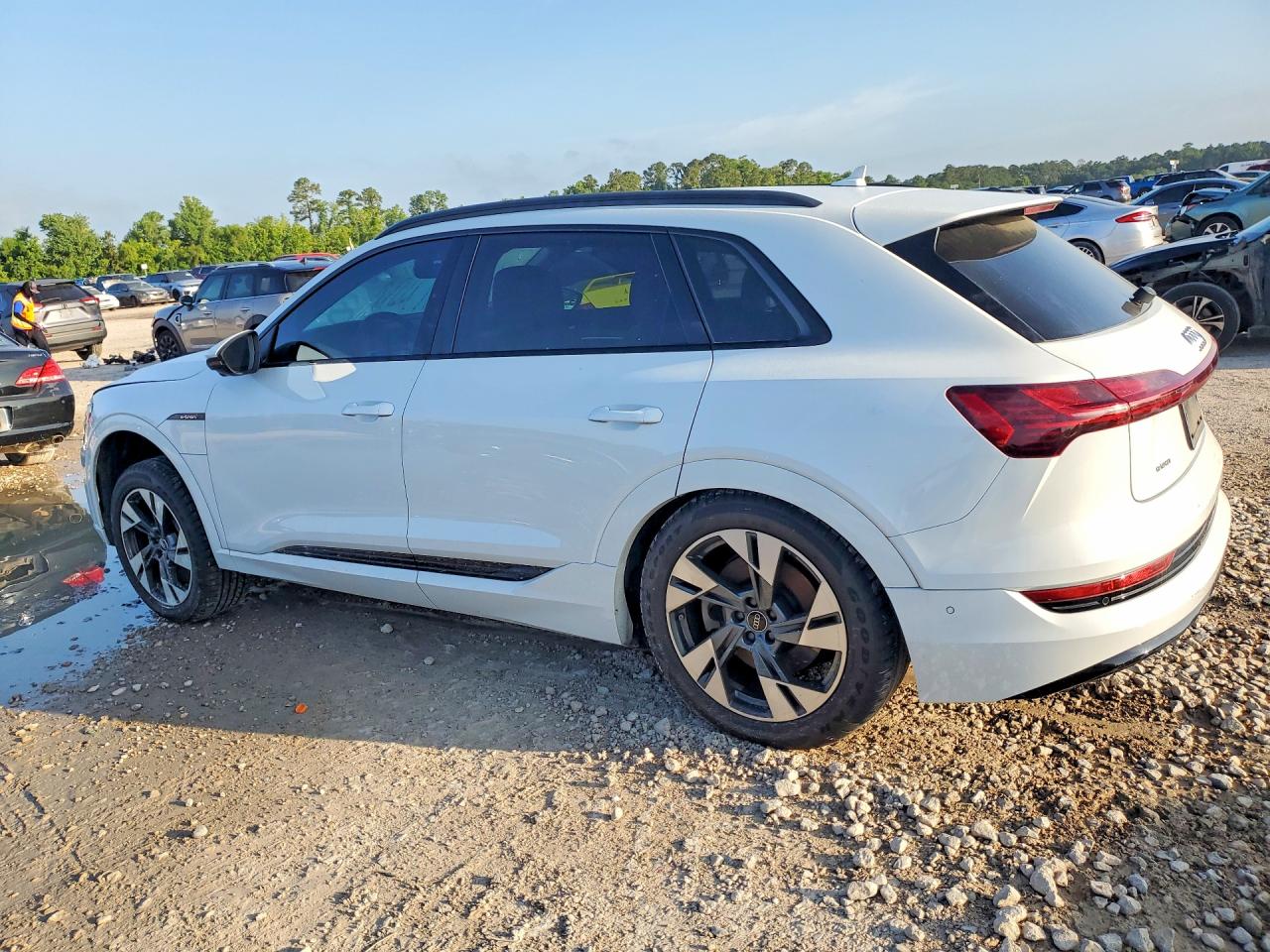 AUDI E-TRON PREMIUM 2021
