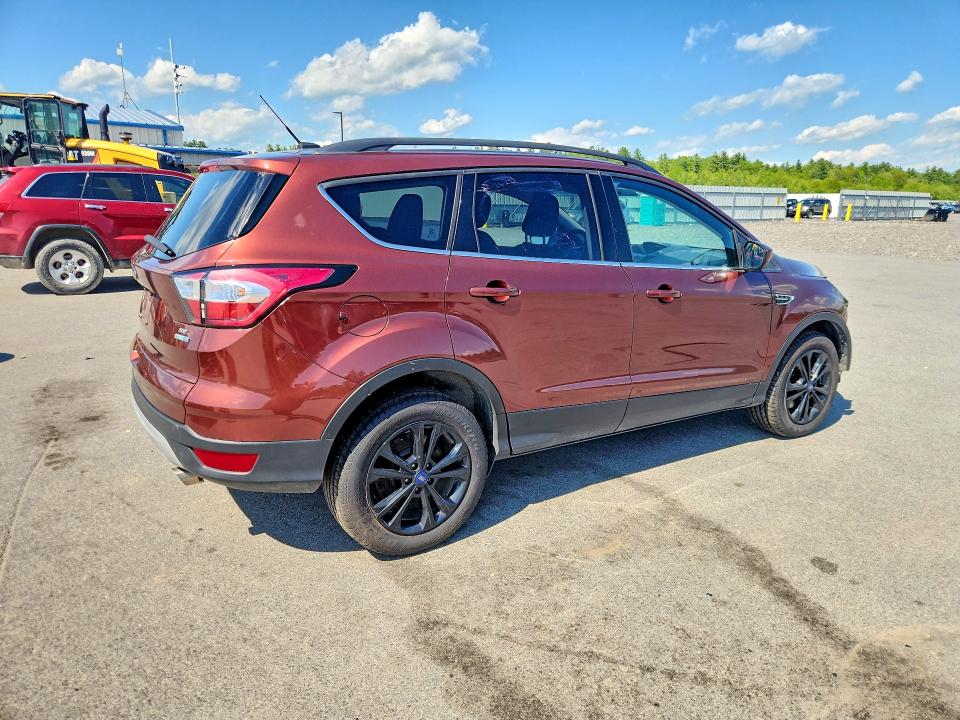 FORD ESCAPE SE 2017