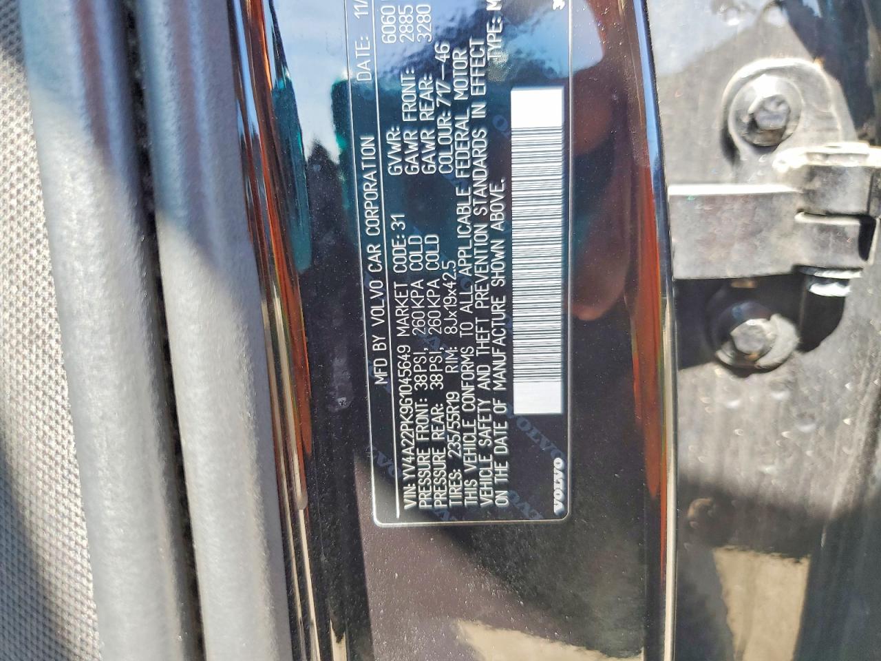 VOLVO XC90 T6 2016