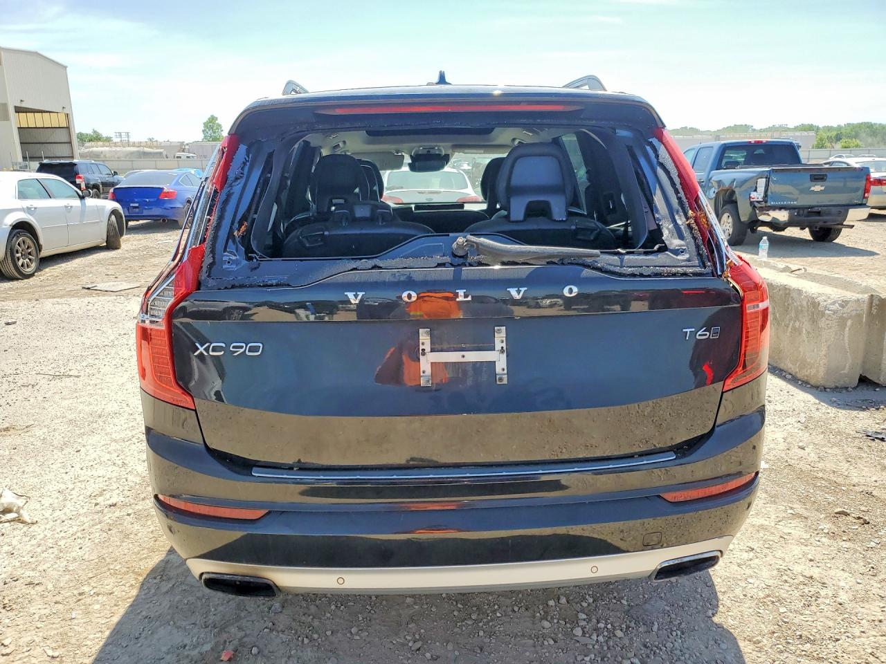 VOLVO XC90 T6 2016