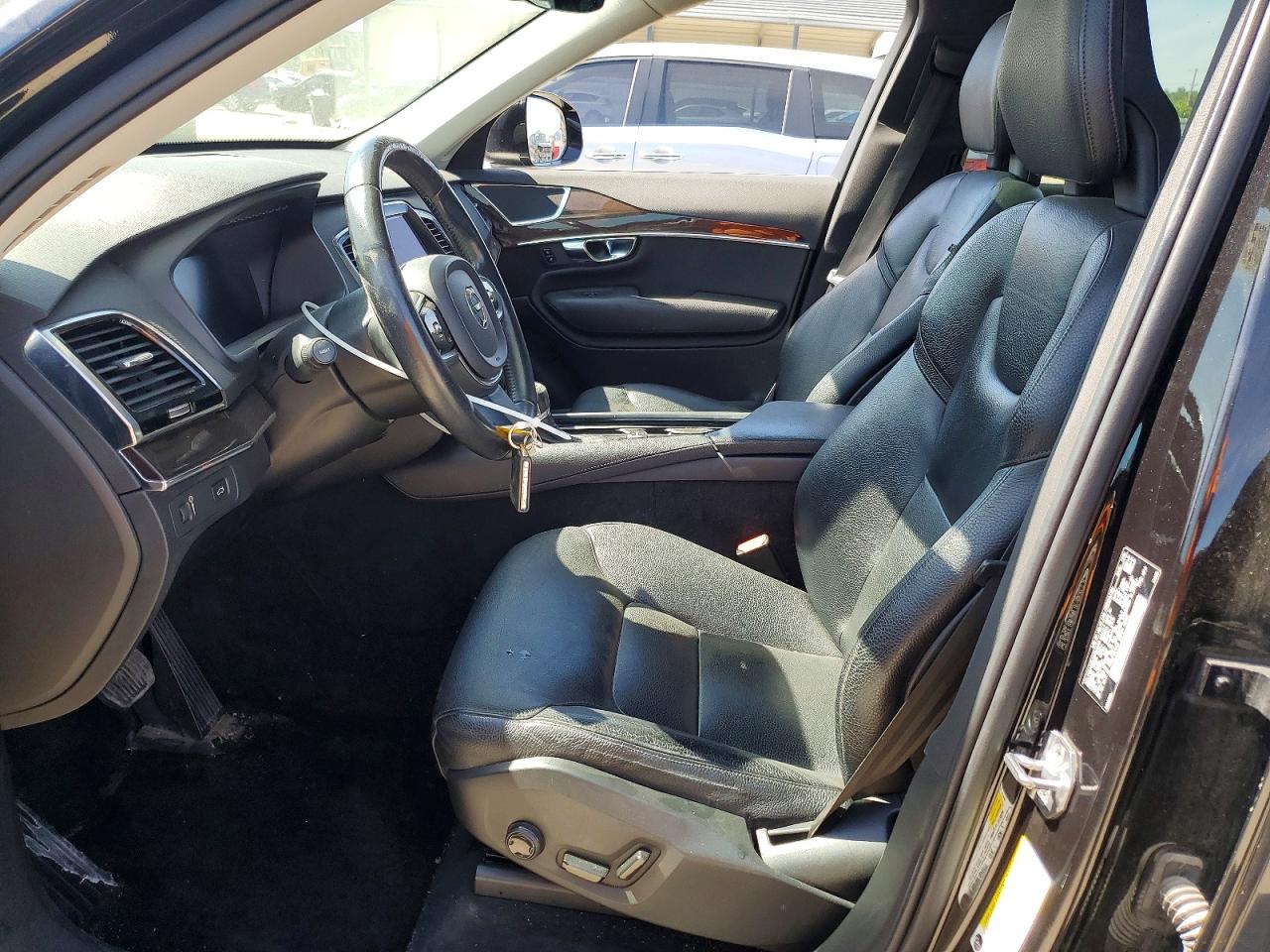 VOLVO XC90 T6 2016