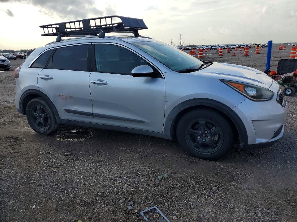 KIA NIRO LX 2018