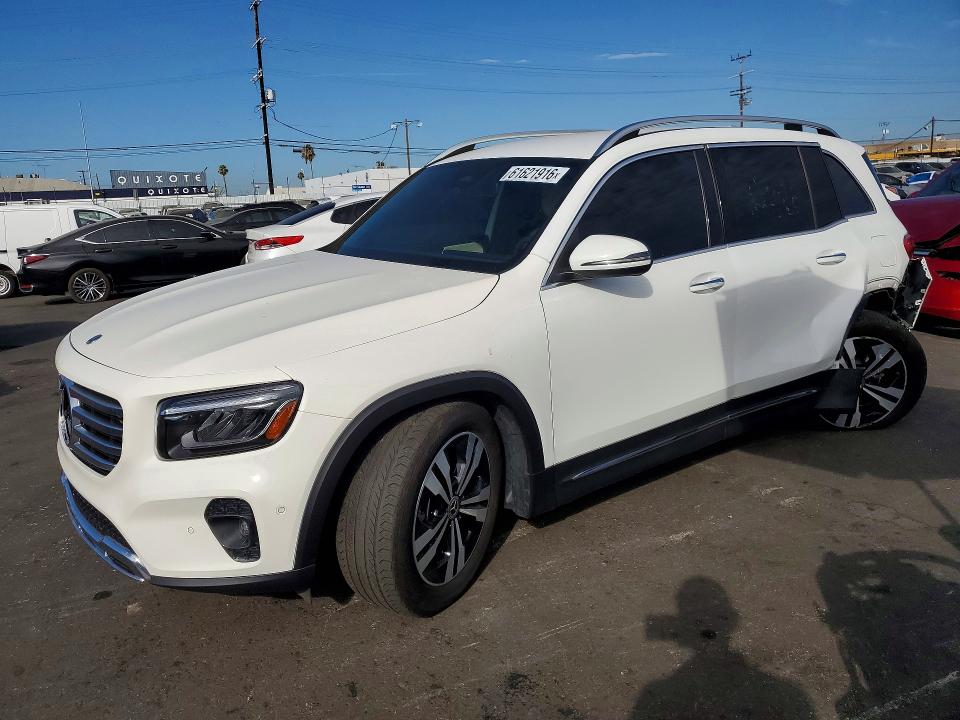 MERCEDES-BENZ GLB 250 2024