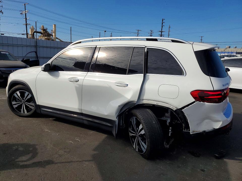MERCEDES-BENZ GLB 250 2024