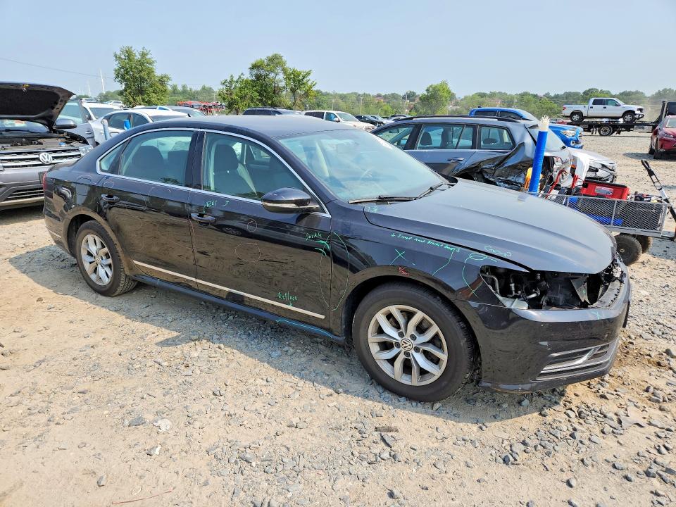 VOLKSWAGEN PASSAT S 2017