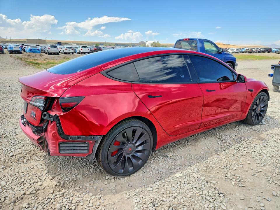 TESLA MODEL 3 PERFORMANCE 2023