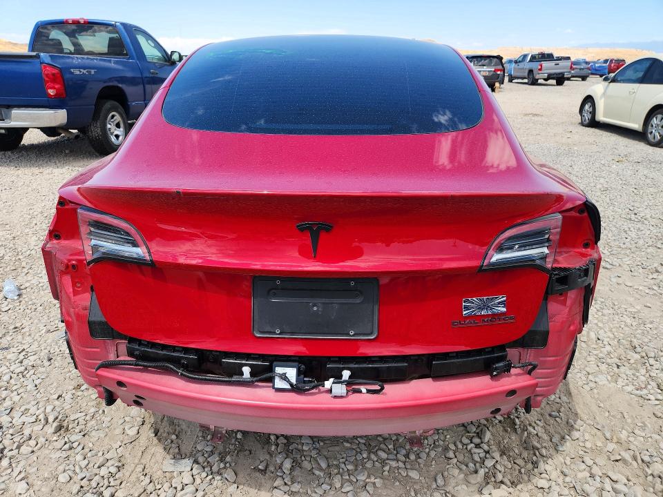 TESLA MODEL 3 PERFORMANCE 2023