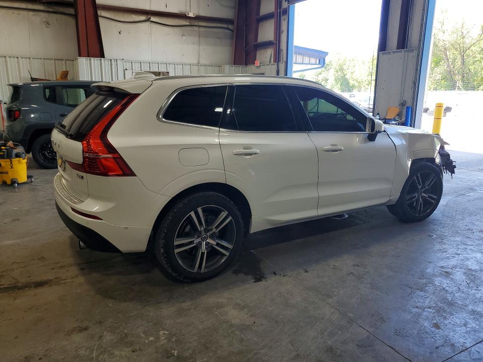 VOLVO XC60 T6 MOMENTUM 2019