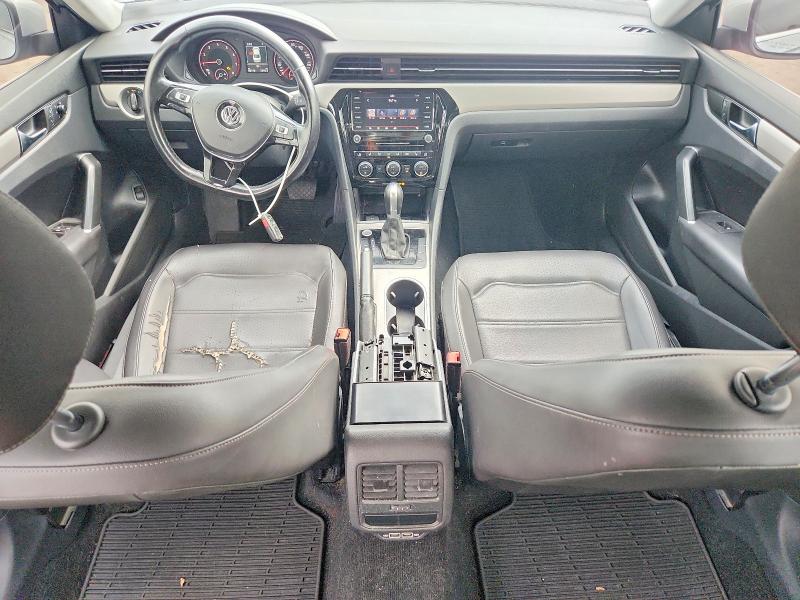 VOLKSWAGEN PASSAT SE 2020