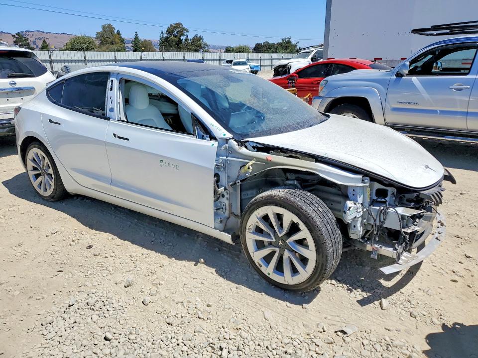 TESLA MODEL 3 LONG RANGE DUAL MOTOR 2022