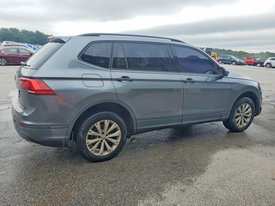 VOLKSWAGEN TIGUAN S 2018