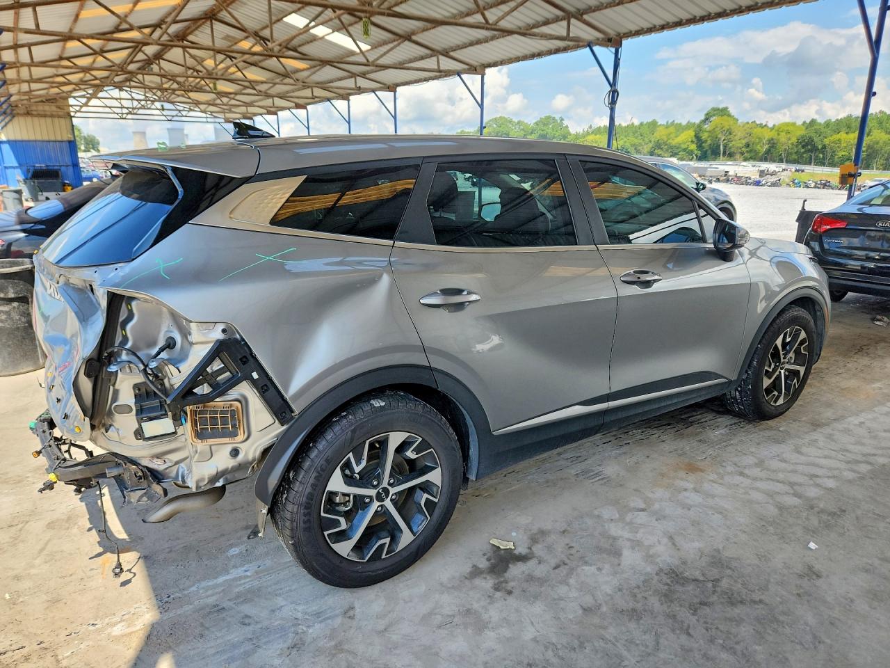KIA SPORTAGE EX 2023