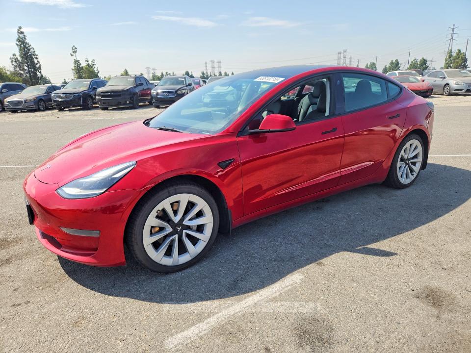 TESLA MODEL 3 2021