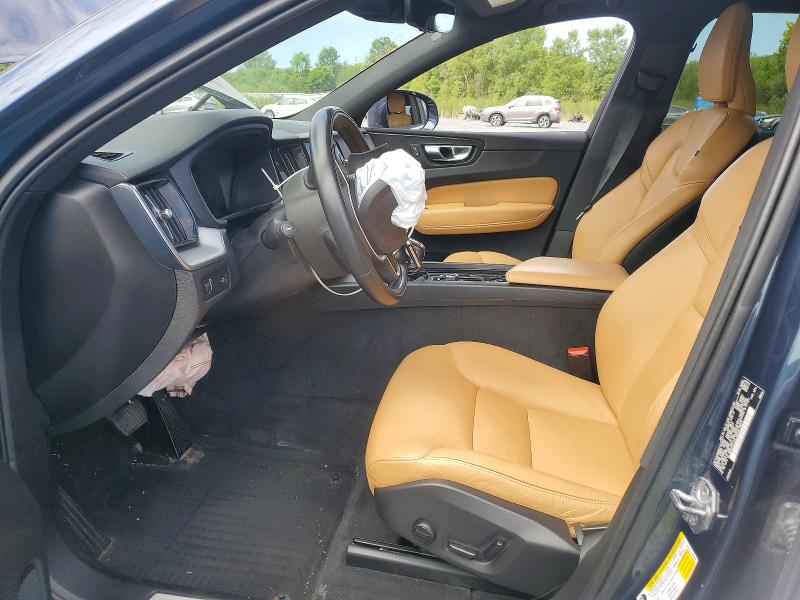 VOLVO XC60 T5 MOMENTUM 2020