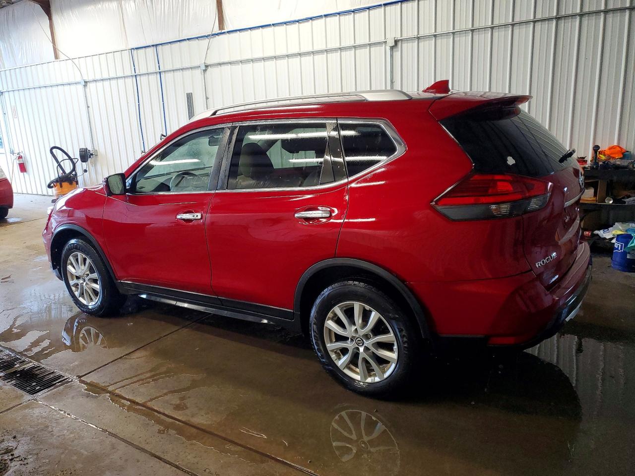 NISSAN ROGUE SV 2016