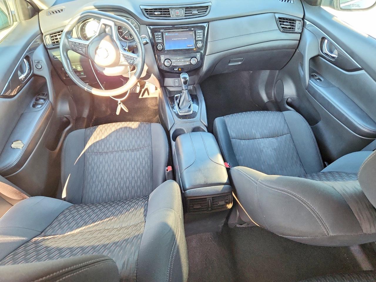 NISSAN ROGUE SV 2017