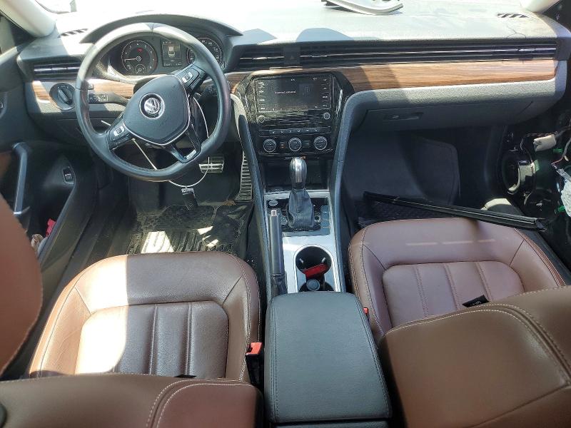 VOLKSWAGEN PASSAT LIMITED EDITION 2021