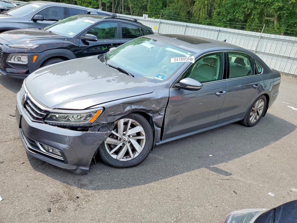 VOLKSWAGEN PASSAT SE 2018