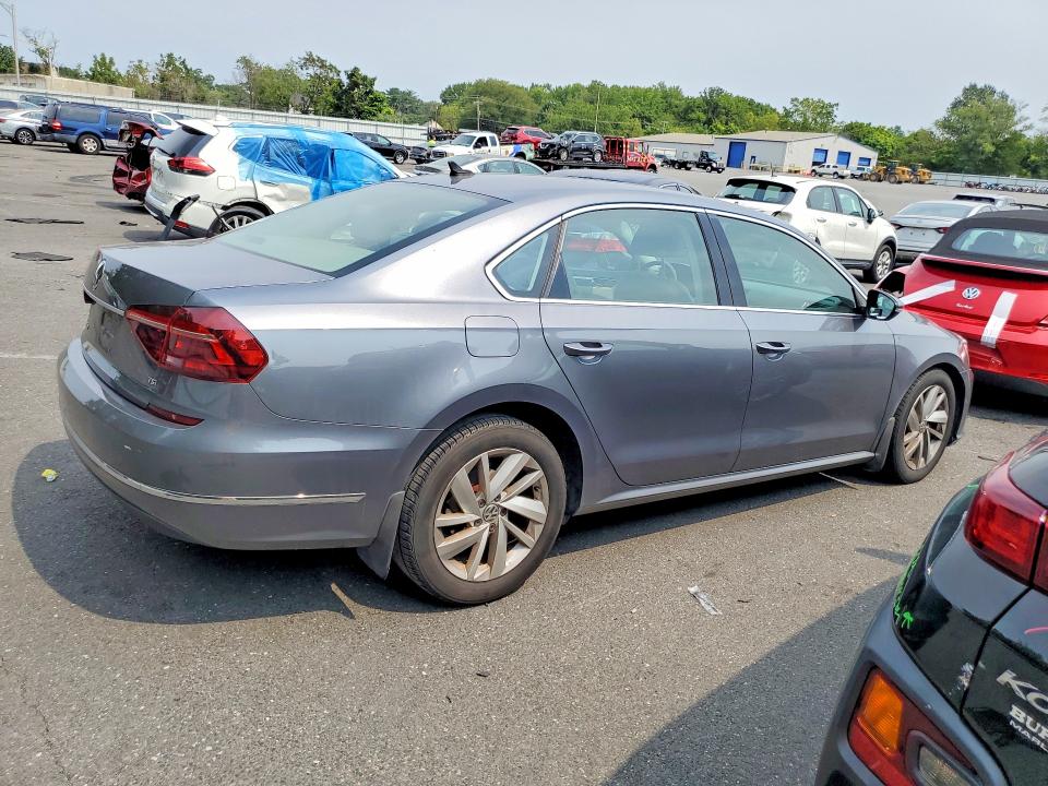 VOLKSWAGEN PASSAT SE 2018