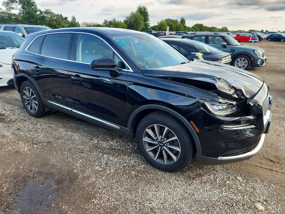 LINCOLN NAUTILUS 2022