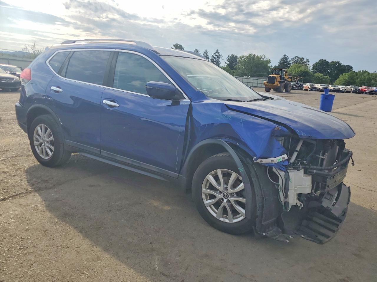 NISSAN ROGUE SV 2017