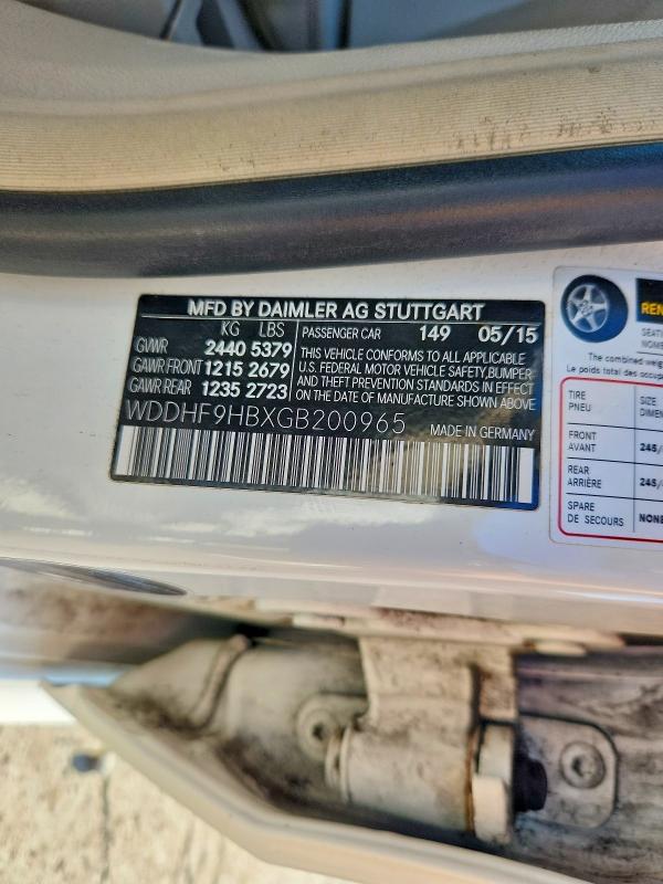 MERCEDES-BENZ E 250 BLUETEC 2015