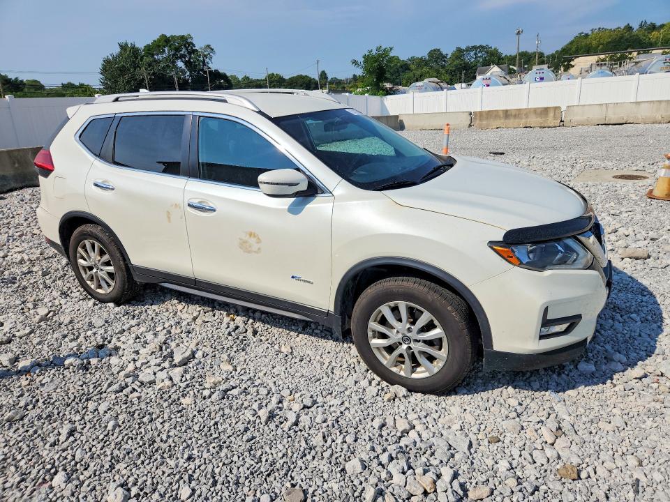 NISSAN ROGUE HYBRID SV 2017