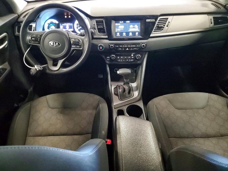 KIA NIRO LX 2017