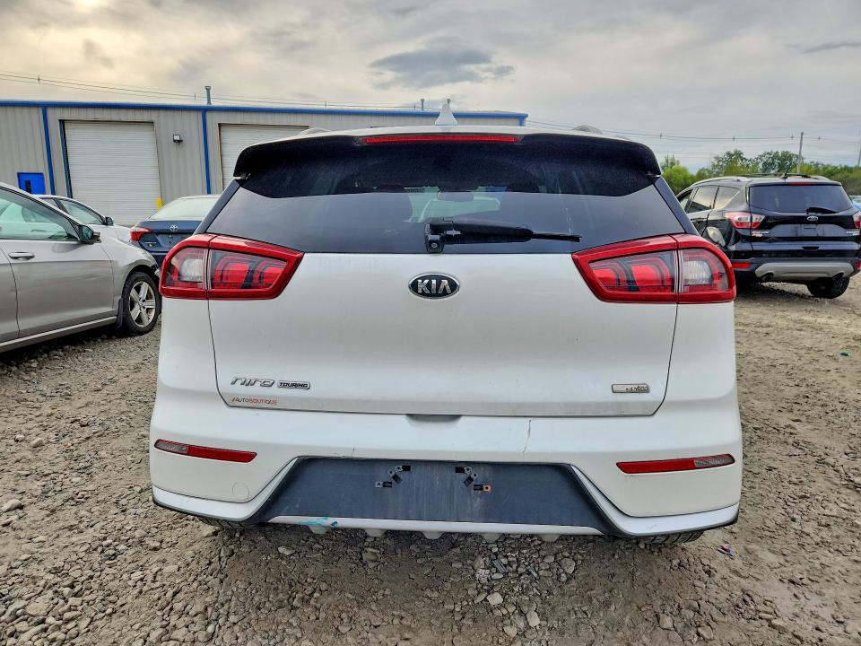KIA NIRO EX 2017