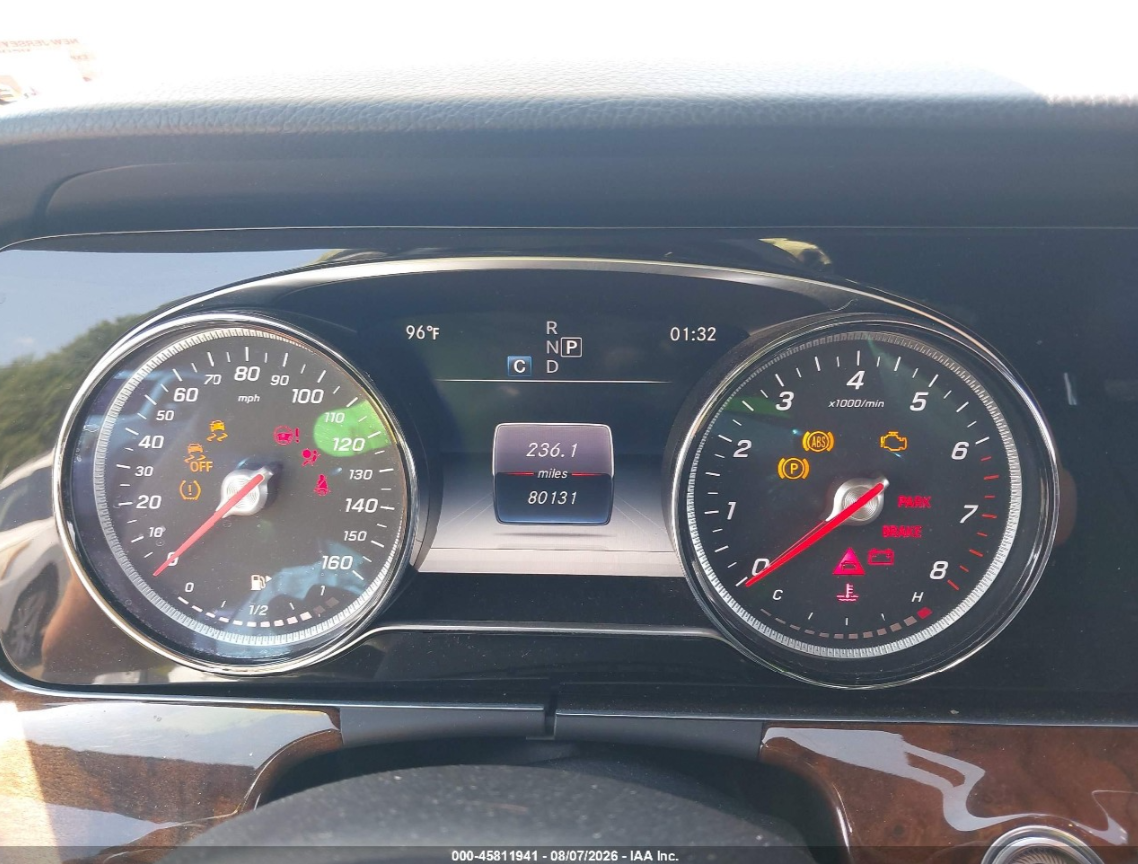 MERCEDES-BENZ E 300 4MATIC AMG LINE 2017