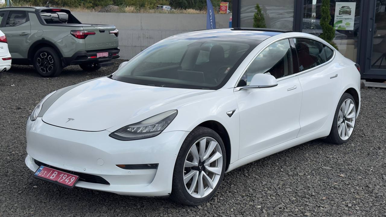 TESLA MODEL 3 2019