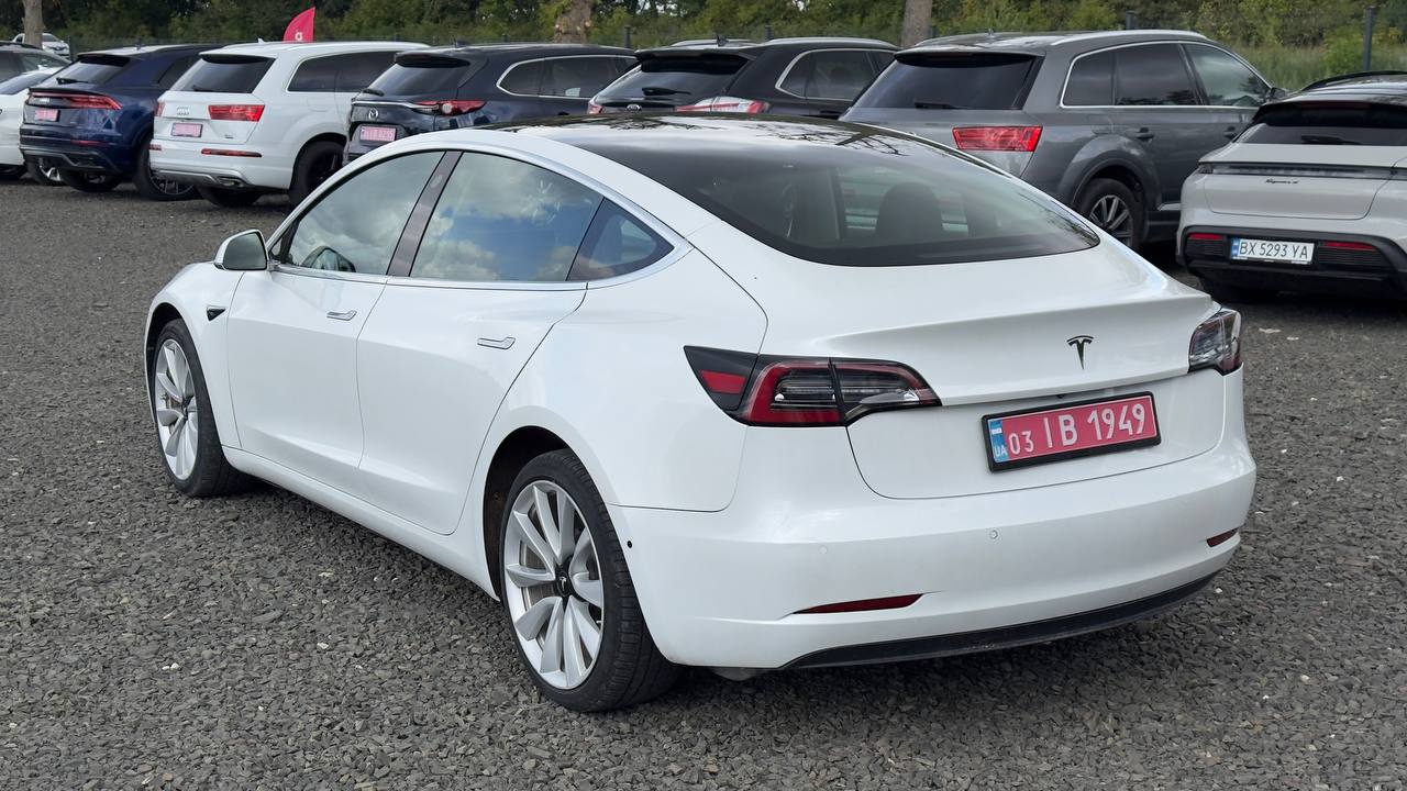 TESLA MODEL 3 2019