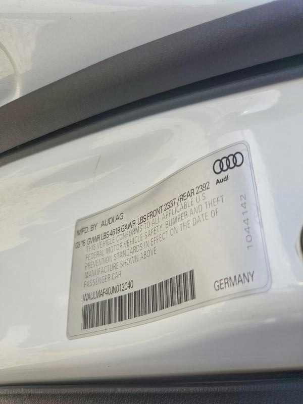 AUDI A4 PREMIUM PLUS AUDI A4 PREMIUM PLUS