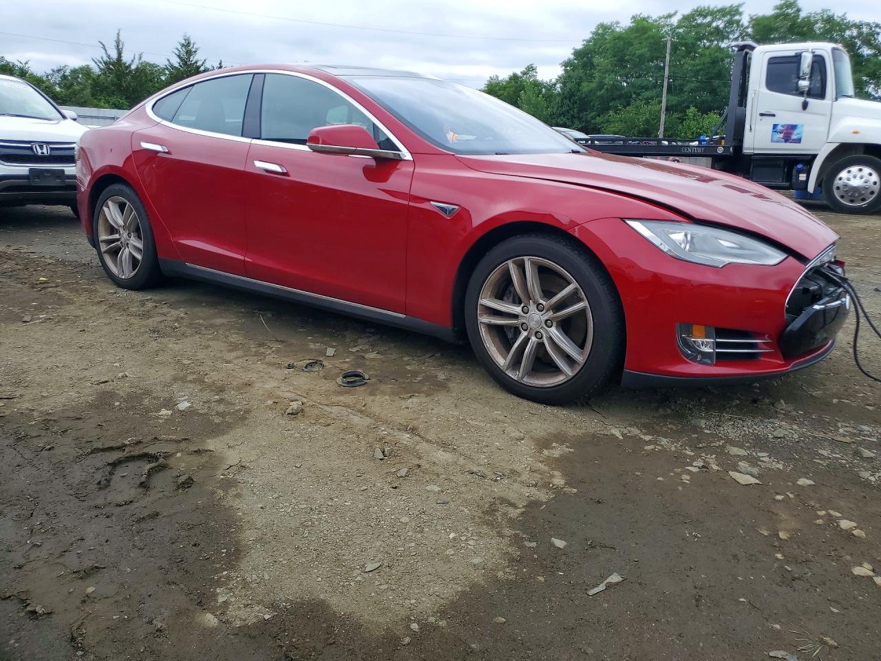 TESLA MODEL S 2015